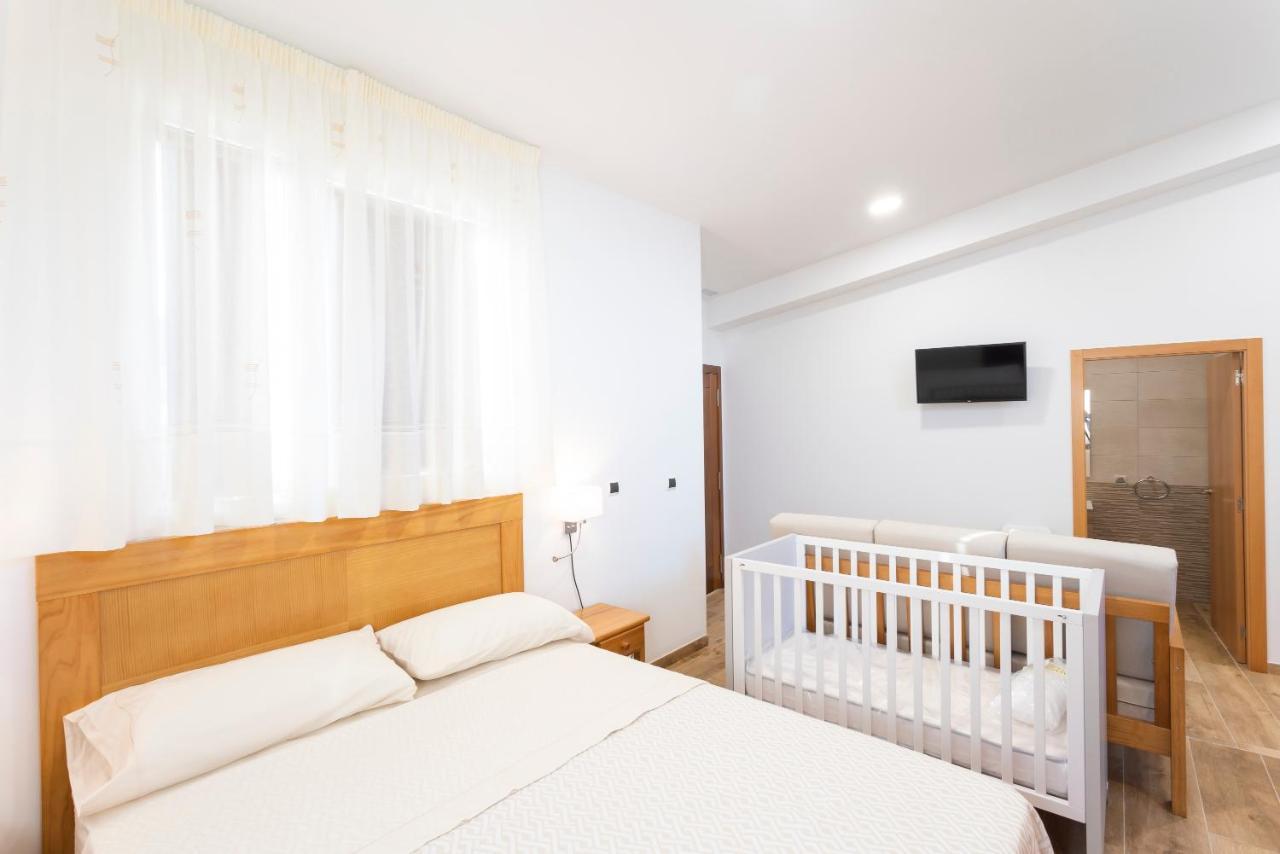 Hotel Donas E Cabaleiros Boqueixon Экстерьер фото
